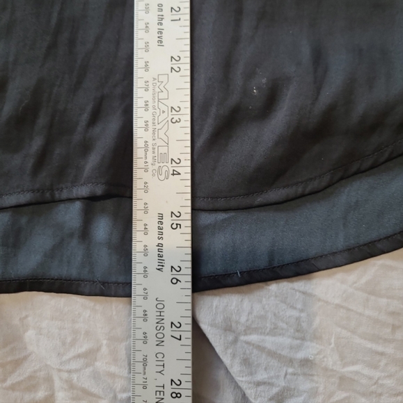 NWT Loft BLACK flowy V neck Top with tassel ties womens SZ Med. - Picture 9 of 10